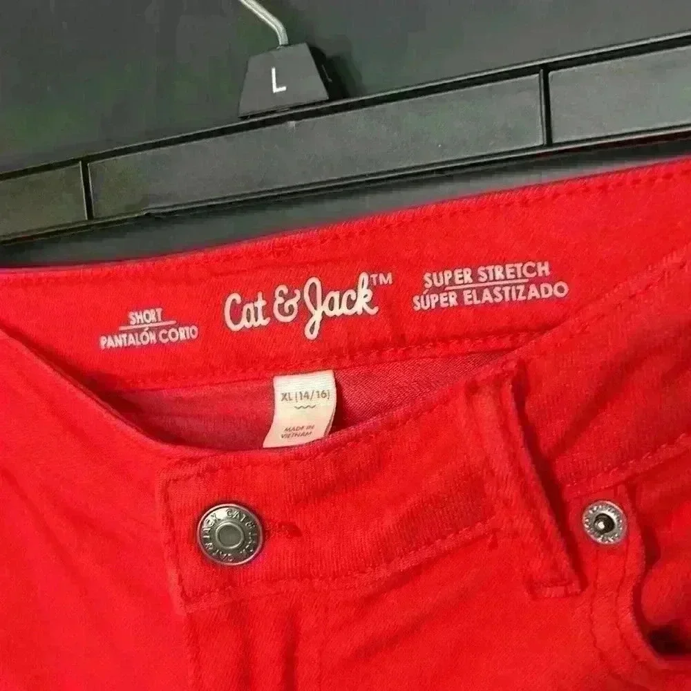 Cat & Jack Girls Size 14/16 Red Shorts Denim Eyelet Lace Trim Super Stretch
